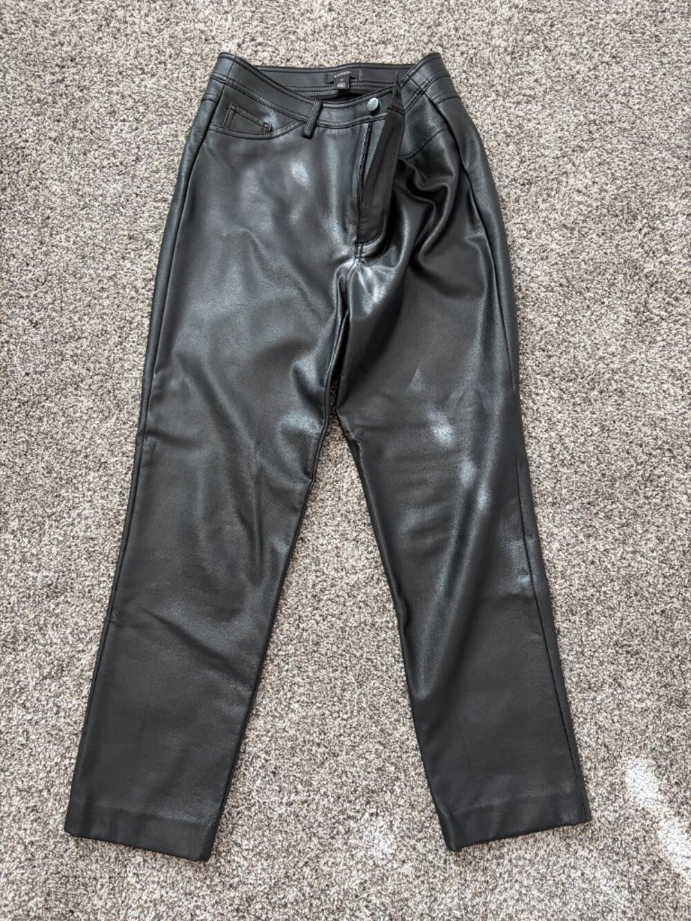 Halogen faux leather pant, size 10 - Picture 2 of 2